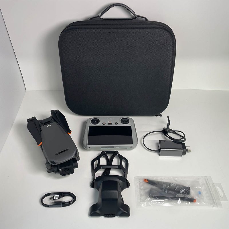 [Second Hand] DJI Mavic 3 Classic (DJI RC + Soft Case Included)