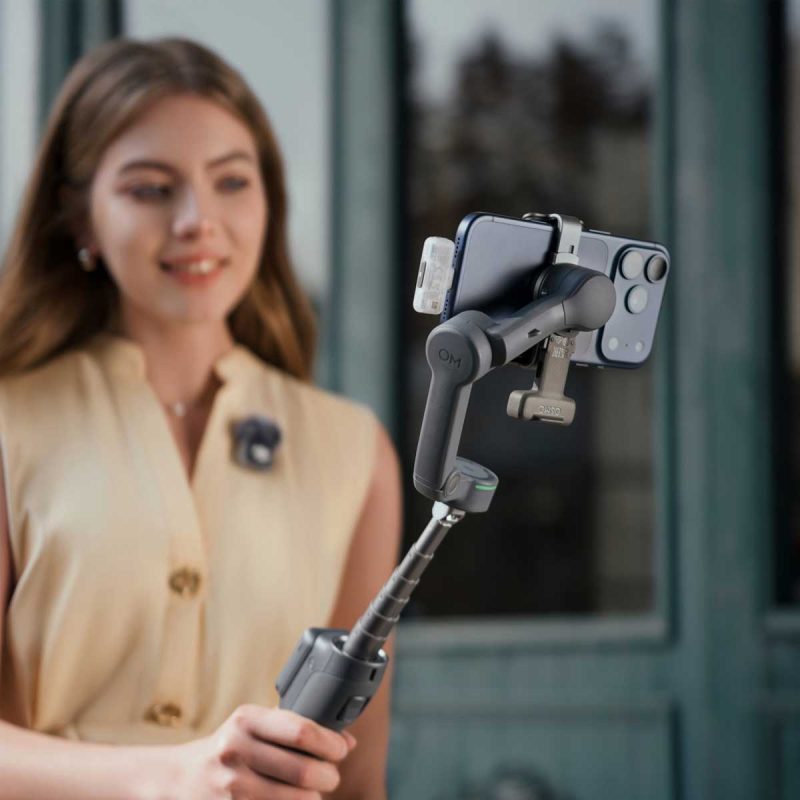 DJI Osmo Mobile 8P Creator Combo